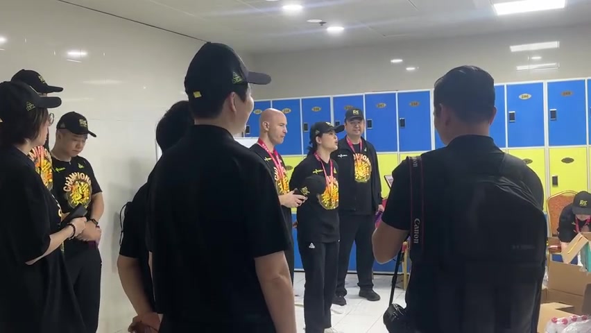 500彩票网体育官方-四川女篮主帅：除了自己没人相信今晚能赢 感谢球员拼下比赛